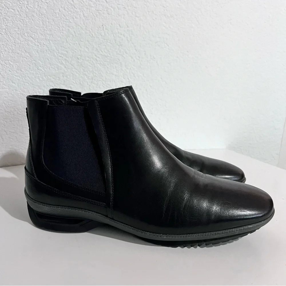 ASGI black leather